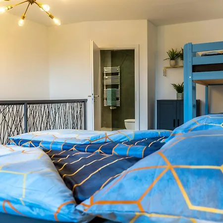 Modern Western - Blue * Eging