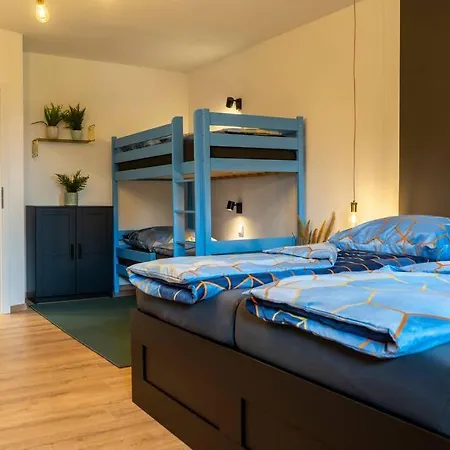 Modern Western - Blue Lejlighed Eging